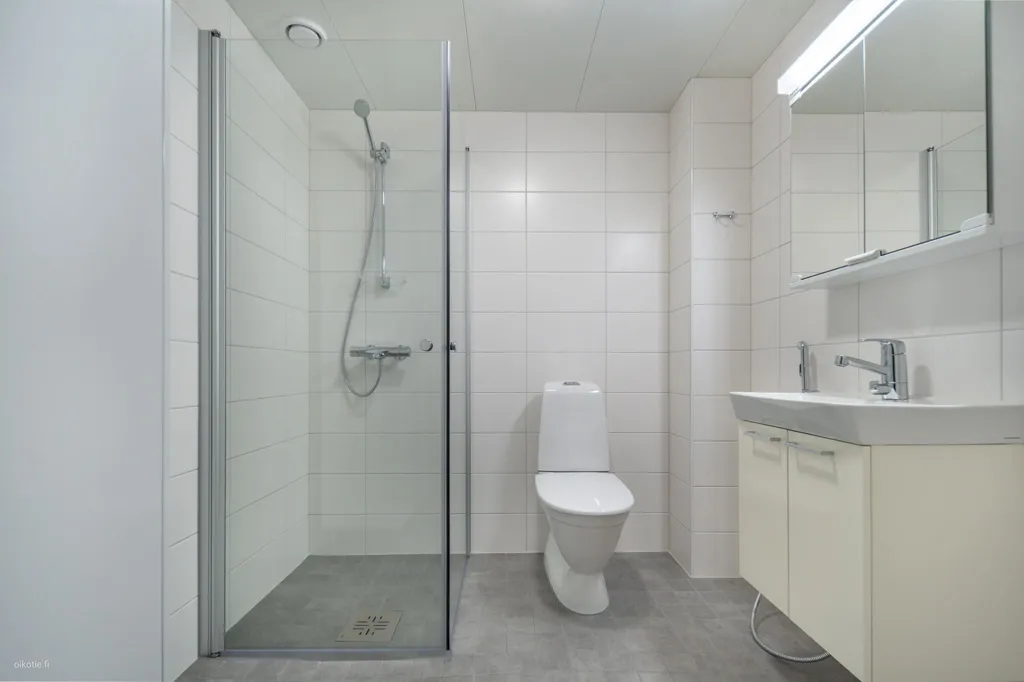 Bathrooms - Modern Flat with Balcony in Espoo