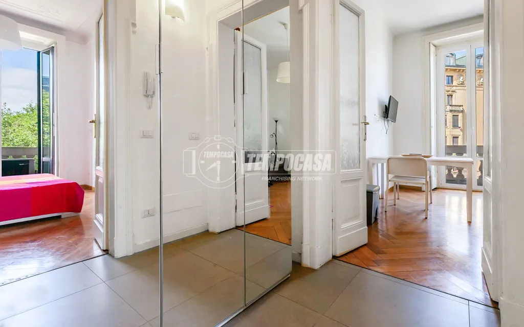 Elutuba - Luxury Duplex with Balconies in Milan