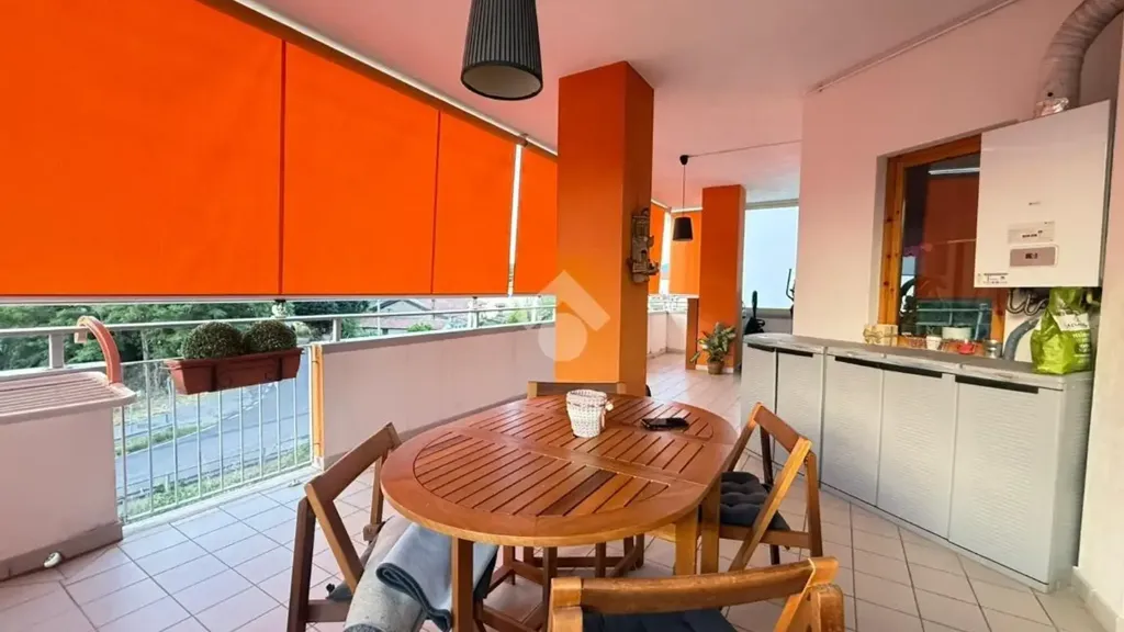 Terrass - Spacious Apartment with Terrace in Rende