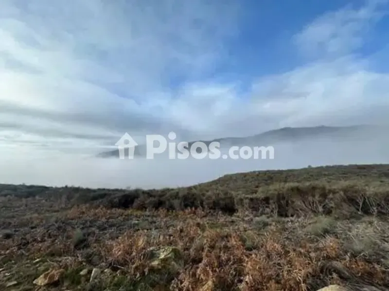 Adosada with Sierra Views in Cadalso