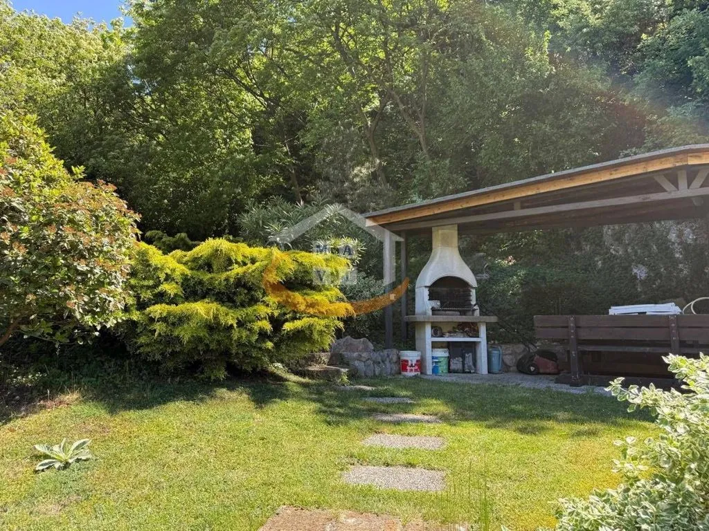 Jardin - Luxury Penthouse with Lake View in Nago-Torbole