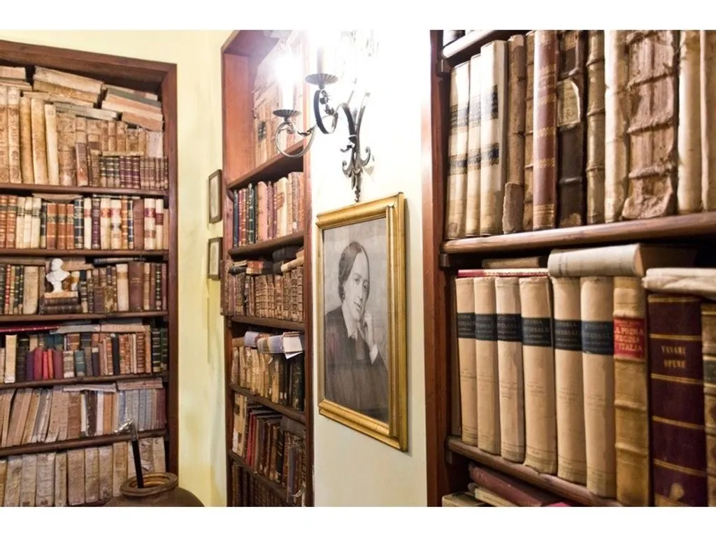 Bureau - Luxury Villa with Private Chapel in Bosco, Umbria