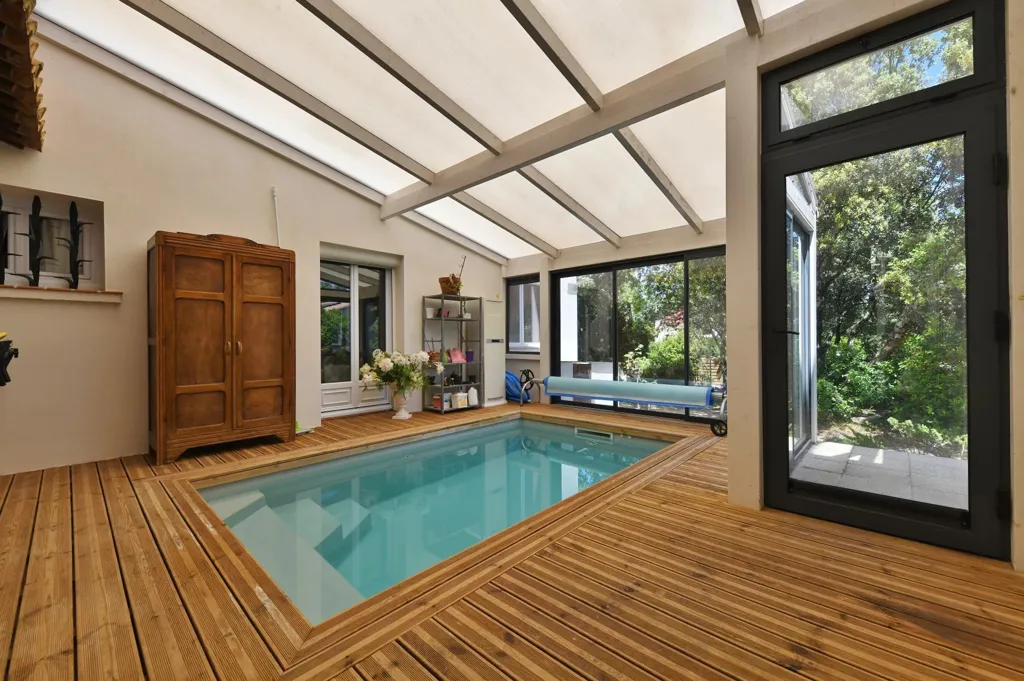 Piscine - Villa Rénovée avec Piscine près d'Uzès