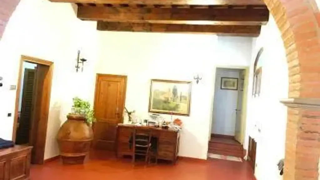 Esik - Villa with Panoramic Views in Empoli