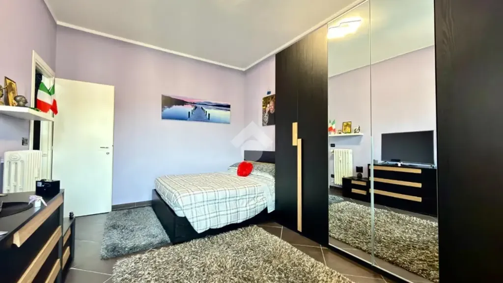 Chambres - Rustic 2-Bed Flat with Balcony in Torino
