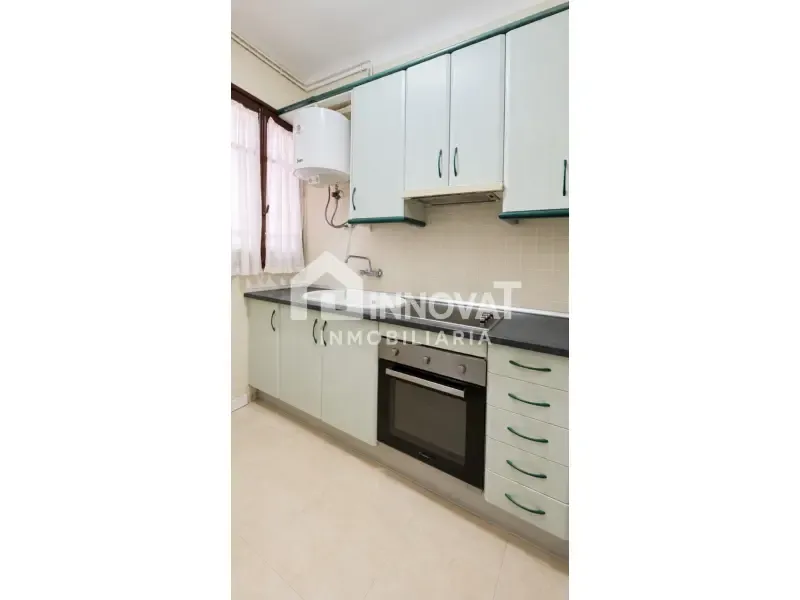 Cucina - Apartment with Cathedral Views in Toledo