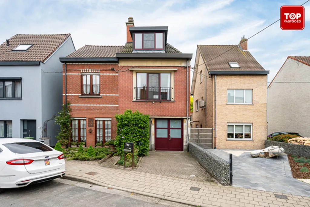 Extérieur - Maison Énergétique avec Jardin à Wondelgem