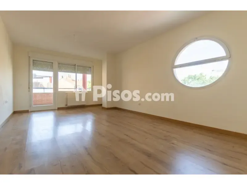 Toad - Furnished Flat with Terrace in Espartales