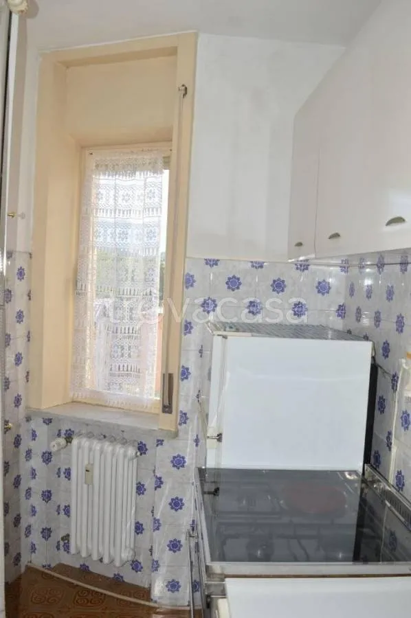 Köök - Spacious Apartment with Balcony in Roburent