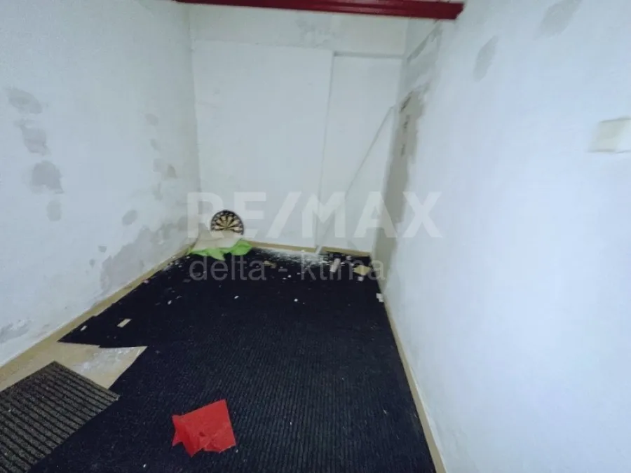 Pièces - Semi-Basement Flat with Garden in Larissa