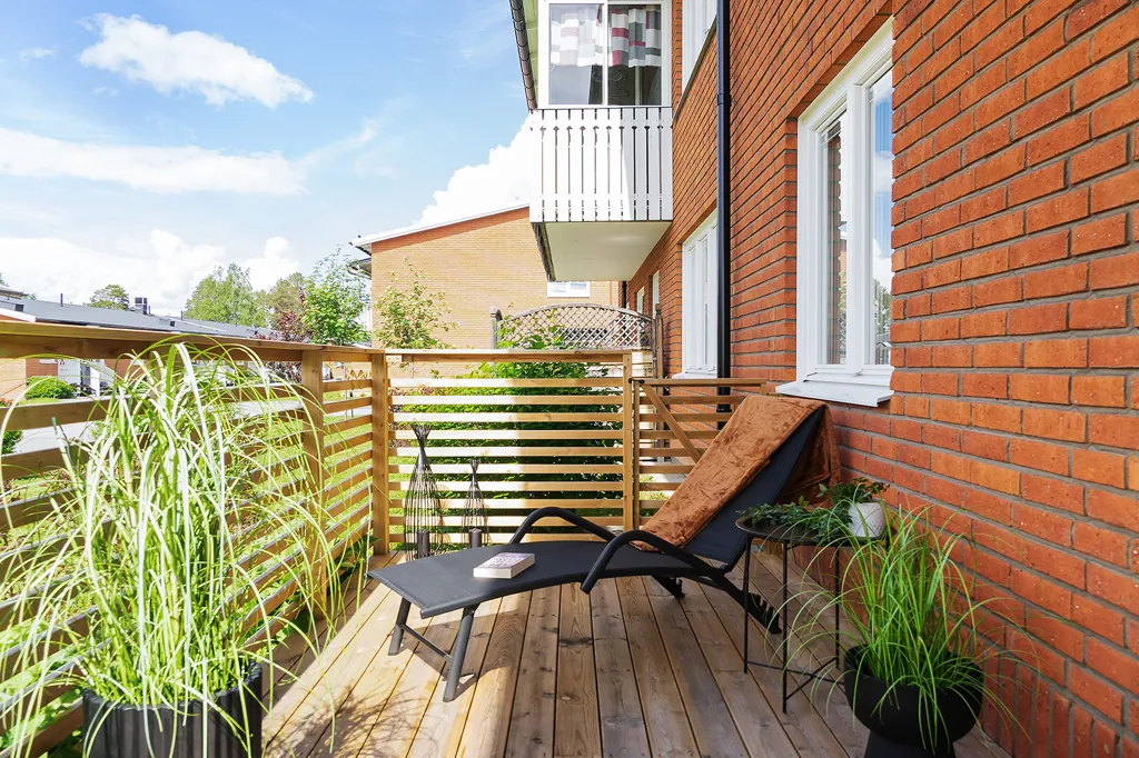 Balcone - Apartment with Garden in Brunflo
