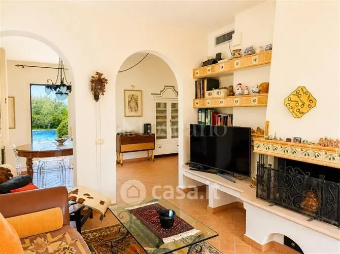Elutuba - Villa with Pool in Moniga del Garda