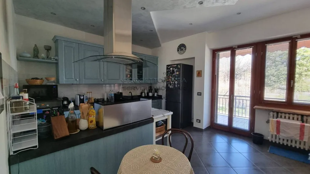 Cuisine - Semi-detached Villa with Garden in Bra