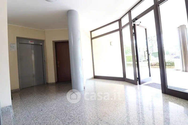 Entrée - Modern Studio with Terrace in Busto Arsizio
