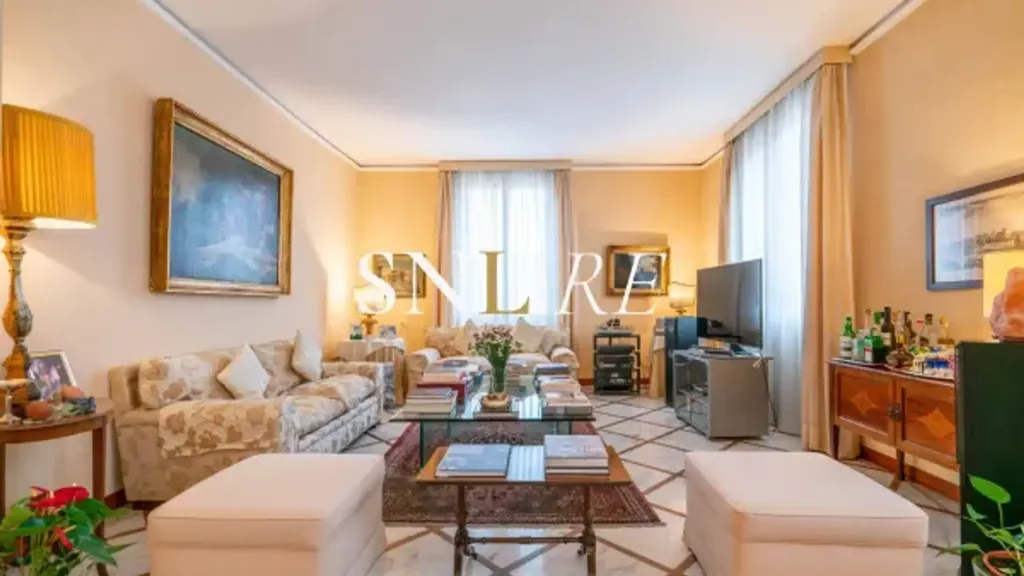 Séjour - Luxury Apartment with Balconies in Florence
