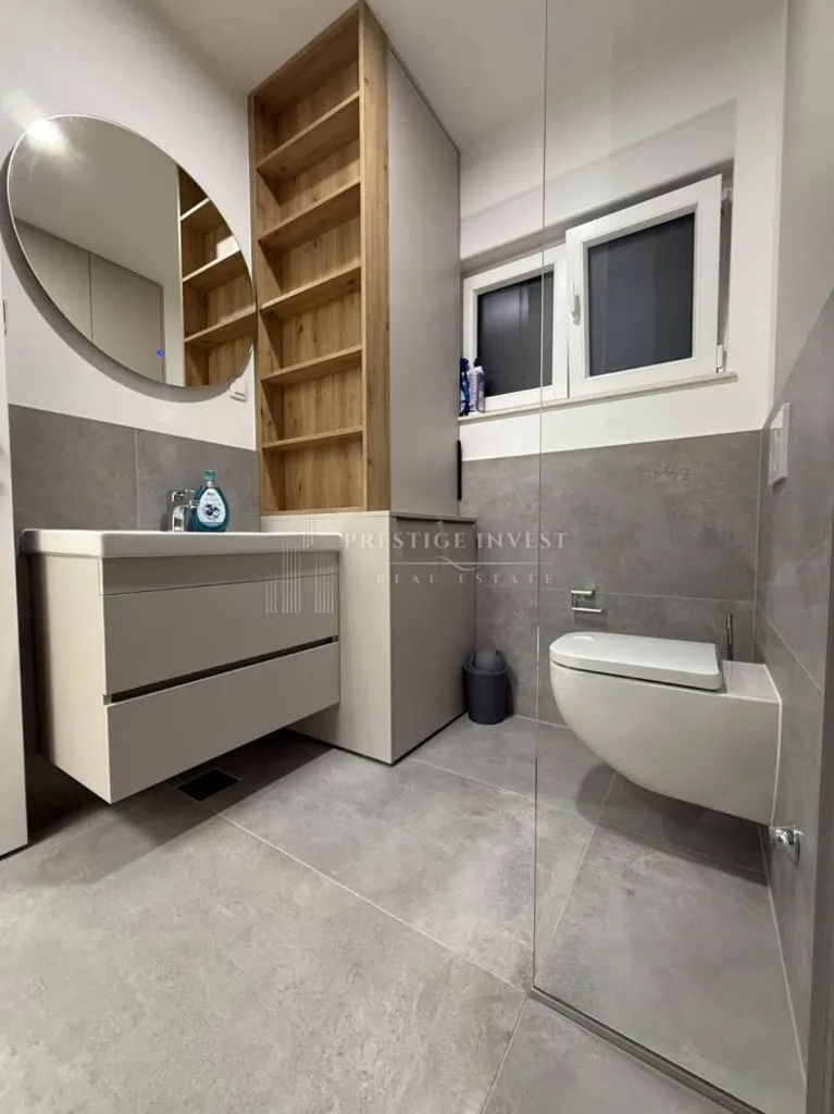 Vannitoad - Penthouse with Sea View in Sukošan