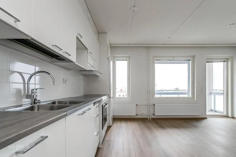 Köök - Modern Apartment with Balcony in Tiistilä, Espoo