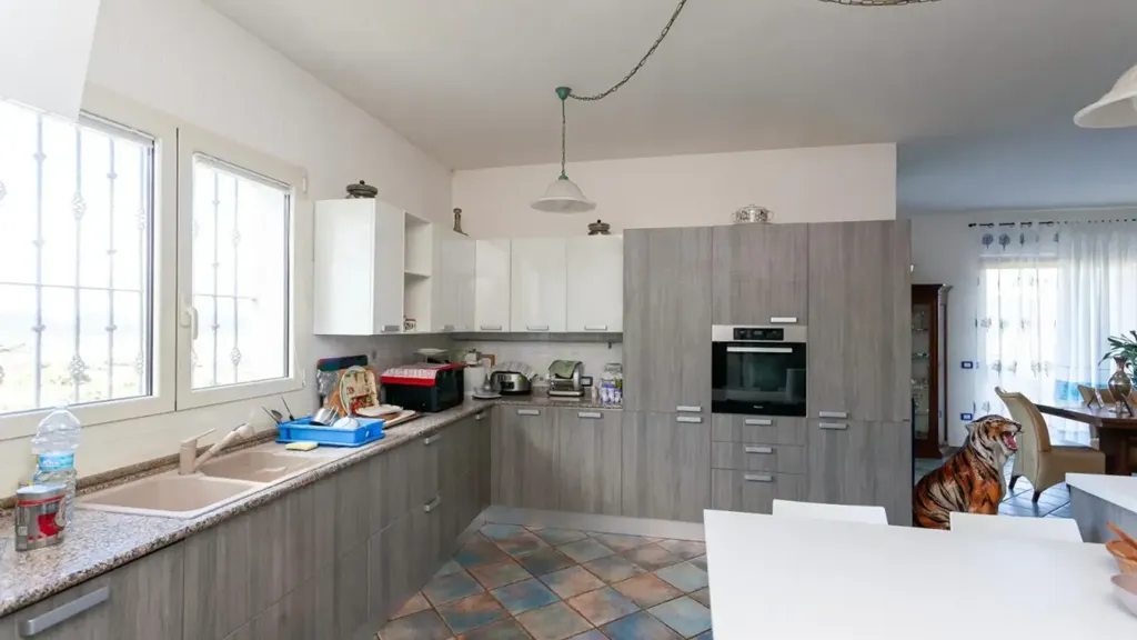 Cuisine - Luxury Villa with Sea Views in Torpe'