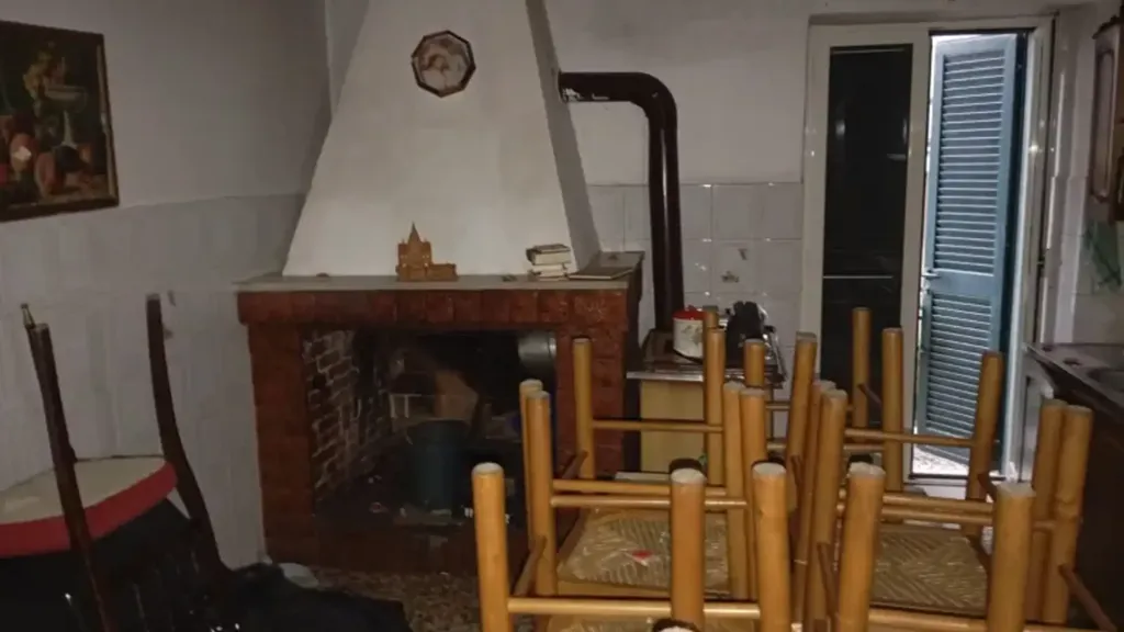 Dining Room - Adjacent House with Balcony in Teano