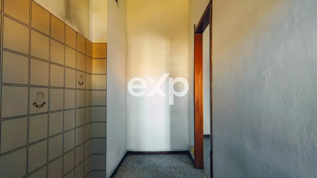 Entrée - Apartment with Balcony in Castellanza