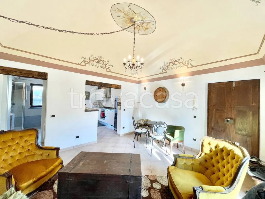 Séjour - Apartment with Balcony in Dogliani Centre