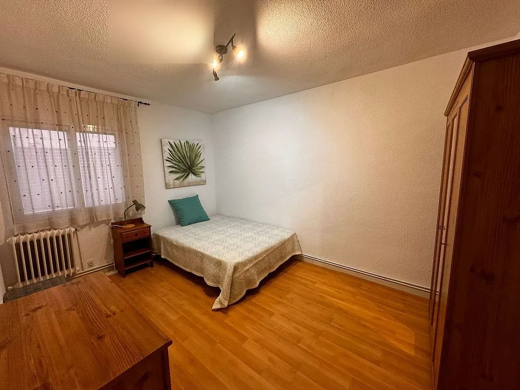 Chambres - 3-Bedroom Flat with Terrace in Comillas