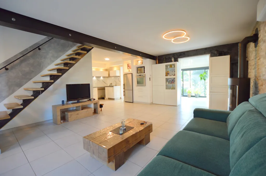 Elutuba - House with Pool and Veranda in Vauvert