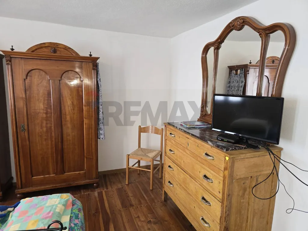 Chambres - Semi-detached House with Garden in Lamon