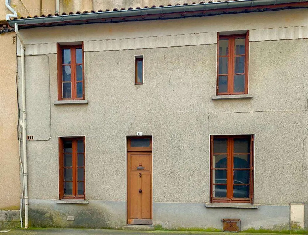 Välivaade - City Centre House with Cellar in Cahors
