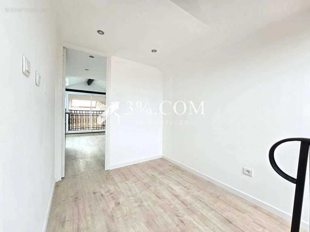 Entrée - Loft Lumineux avec Parking à Tourcoing
