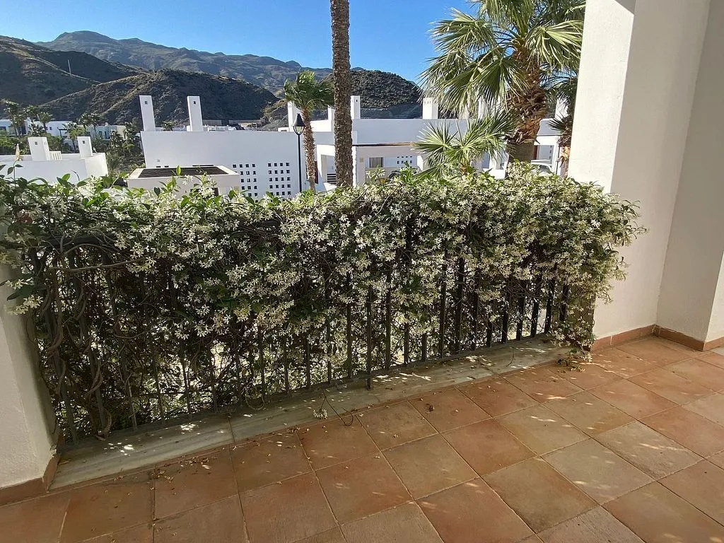 Balcony - Semi-detached House with Pool in Macenas