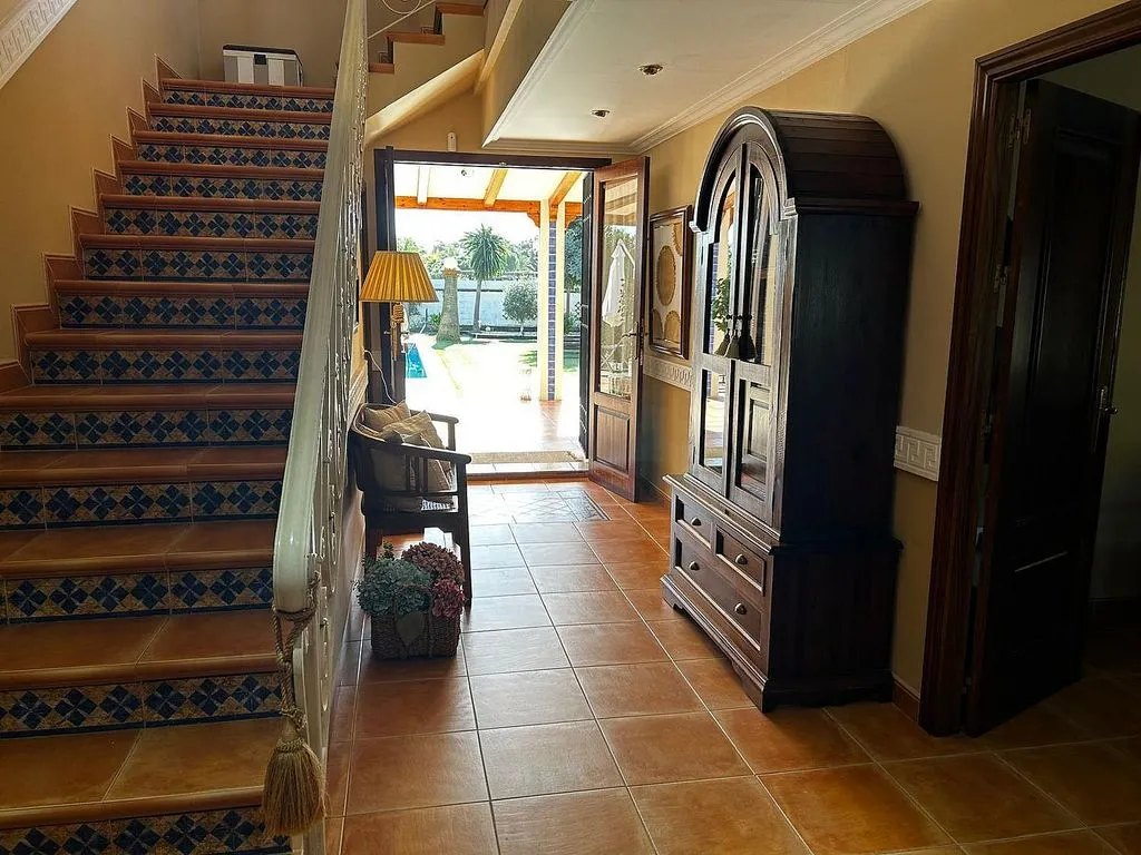 Pièces - Chalet with Pool and Terrace in Alcolea