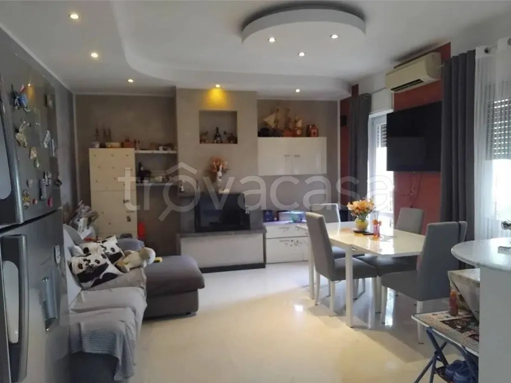 Salle à manger - Rustic Penthouse with Panoramic View in Perugia