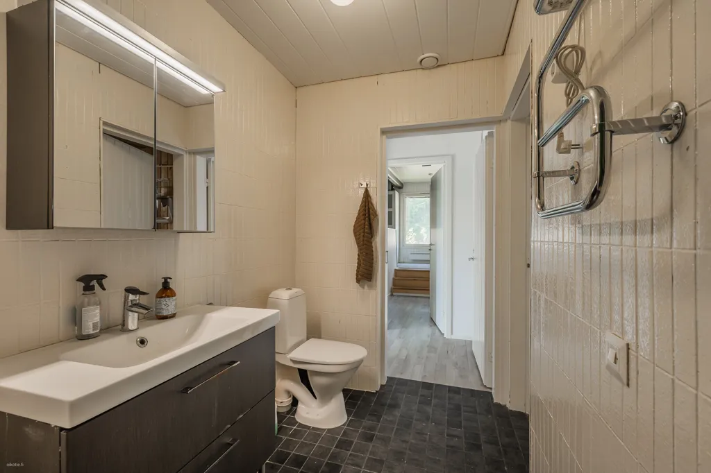 Bagni - Rural Estate with Old Barn near Helsinki