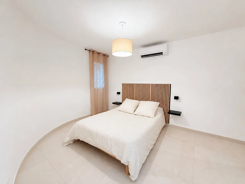 Chambres - Appartement T4 avec Garage à Ollioules