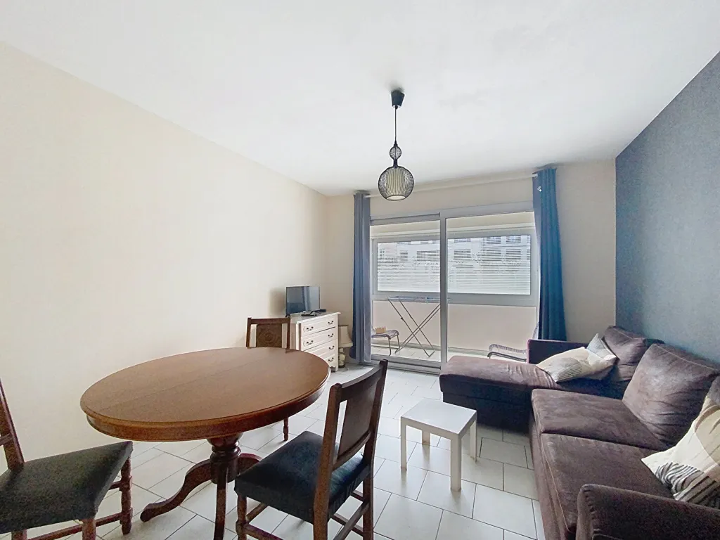 Elutuba - Furnished Flat with Balcony in Contrexéville