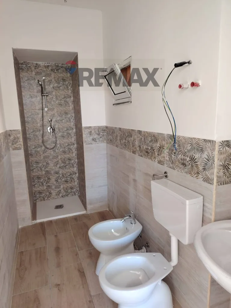 Salles de bain - Studio Flat with Private Garden in Cibali, Catania