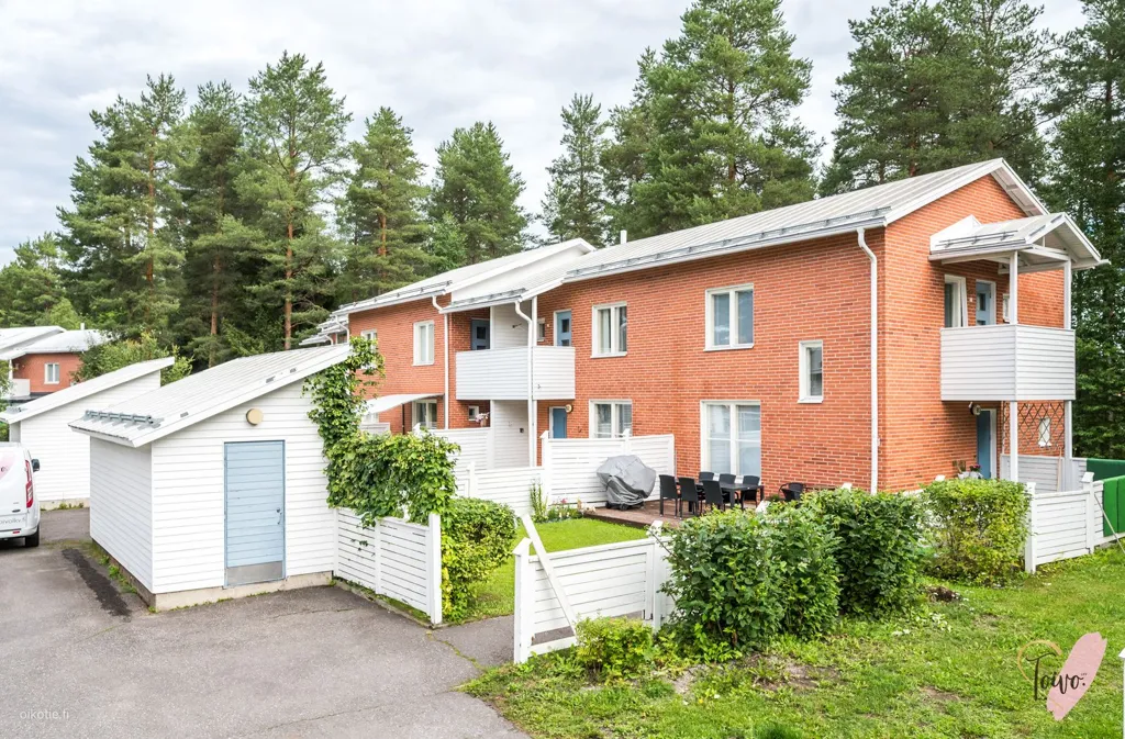 Välivaade - Three-Bedroom House with Garden in Maikkula, Oulu