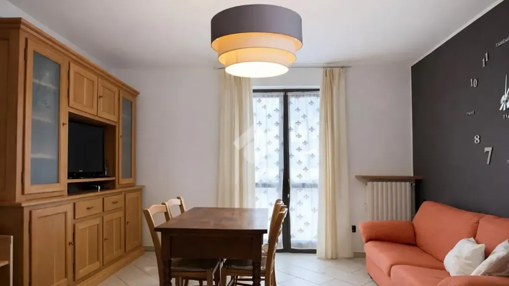 Söögituba - Modern Flat with Balcony in Bra