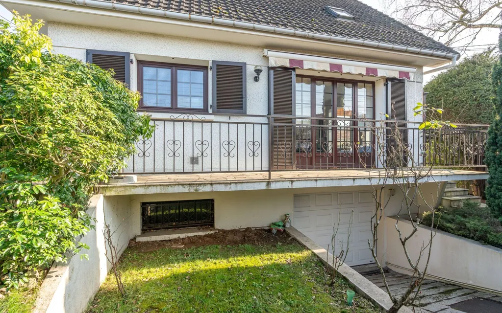 Esterno - House with Garden and Terrace in Ormesson-sur-Marne