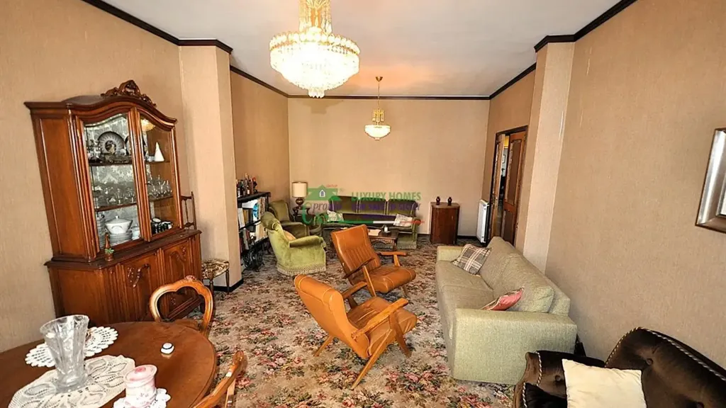 Séjour - Apartment with Perimeter Balcony in Ragusa