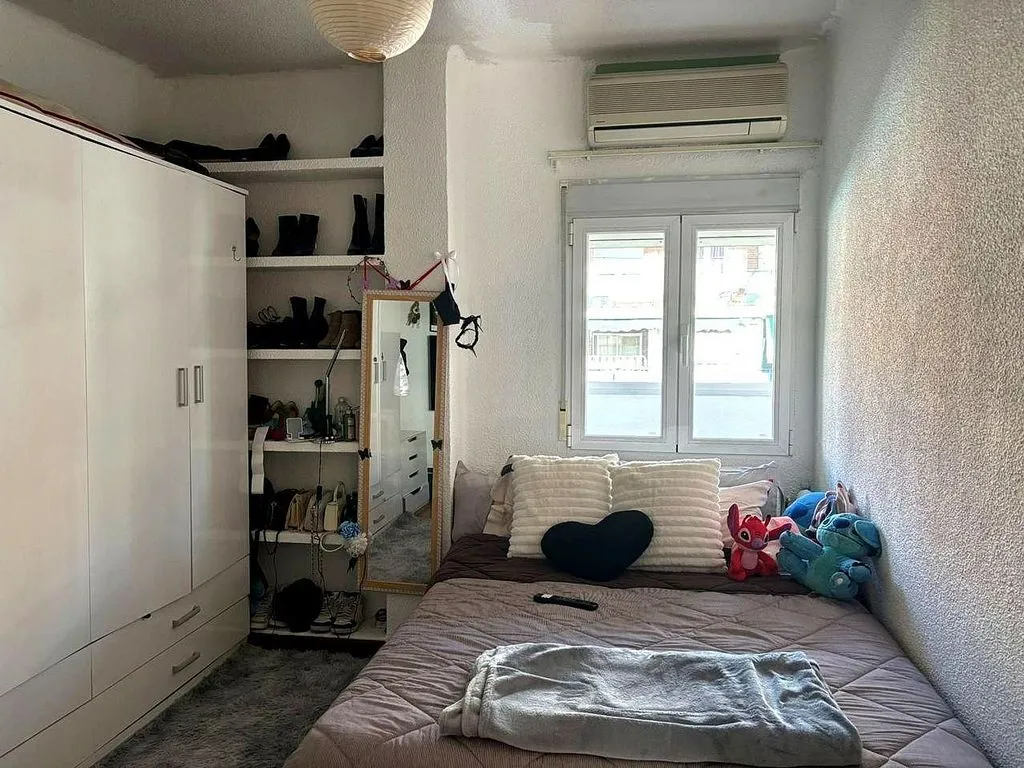 Bedrooms - Bright Apartment with Terrace in Guabairo, Madrid