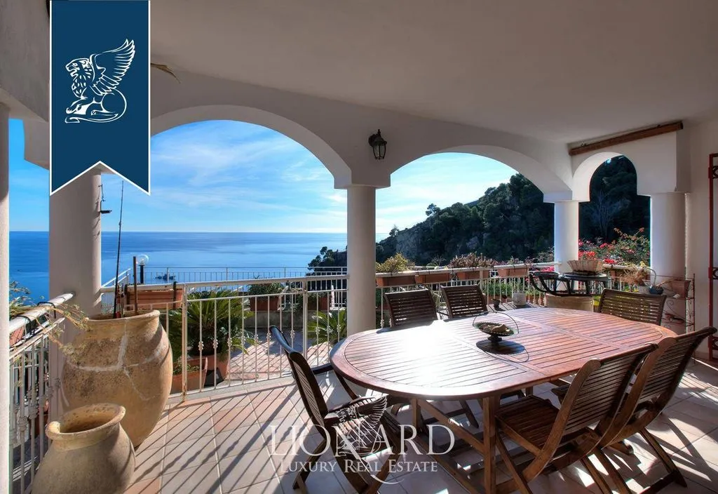 Terrasse - Luxury Villa with Sea View in Ventimiglia