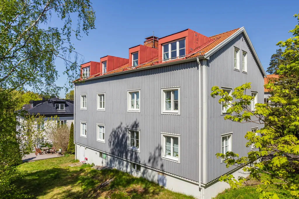 Õhuvaade - Corner Flat with Garden in Duvbo