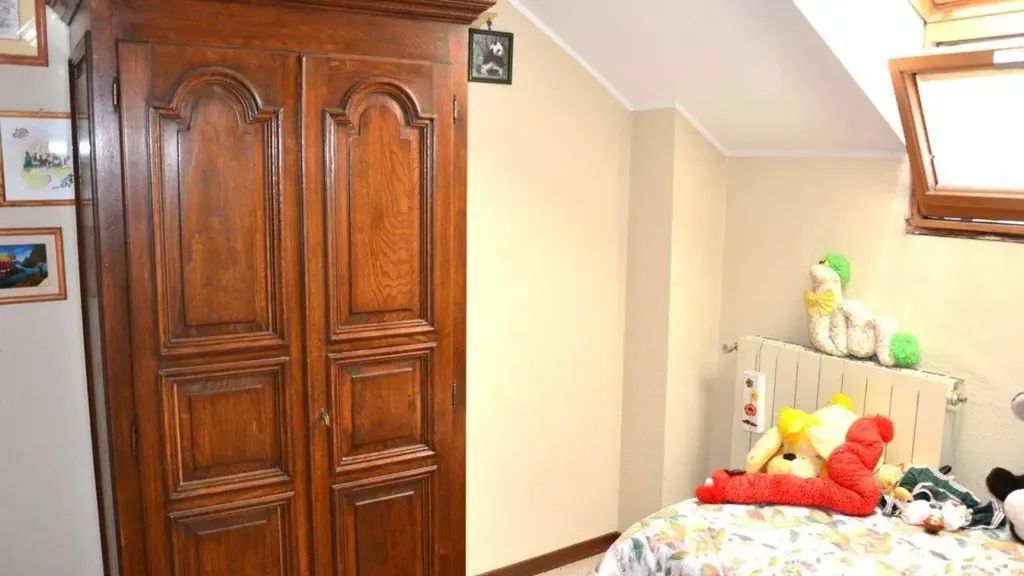 Chambres - Two-Level Apartment with Panoramic Terrace in Ovindoli