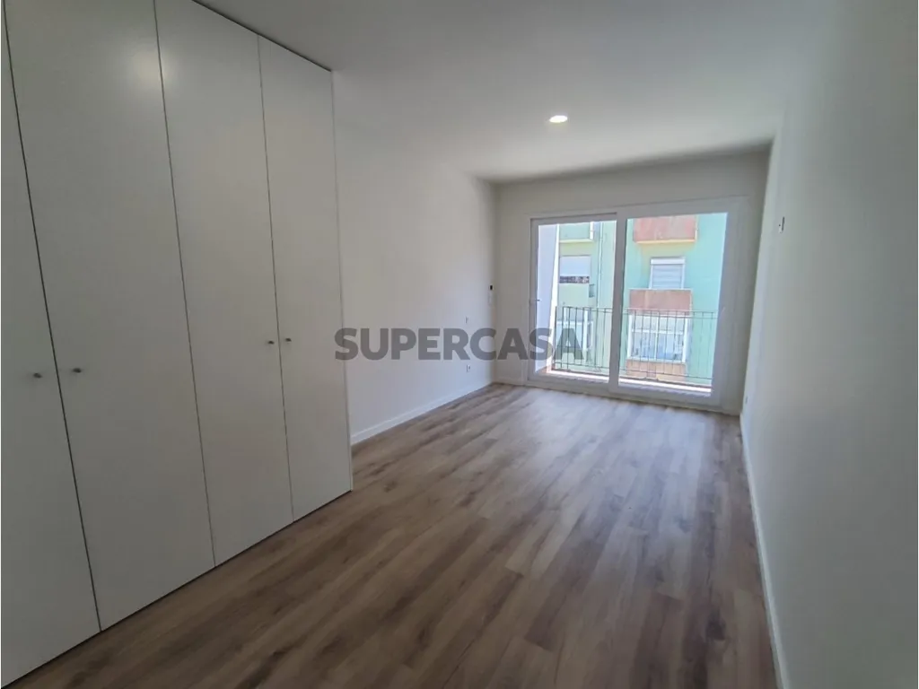 Chambres - New Development Apartment with Terrace in Almada