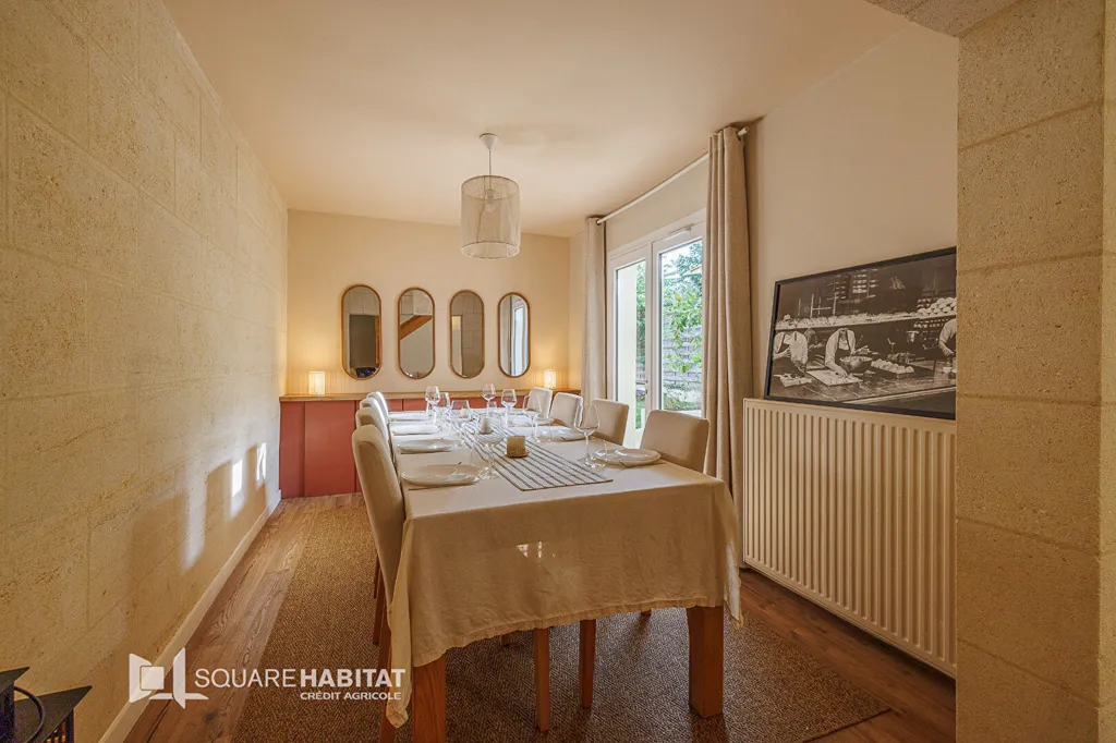 Dining Room - Duplex House with Pool in Quiet Street