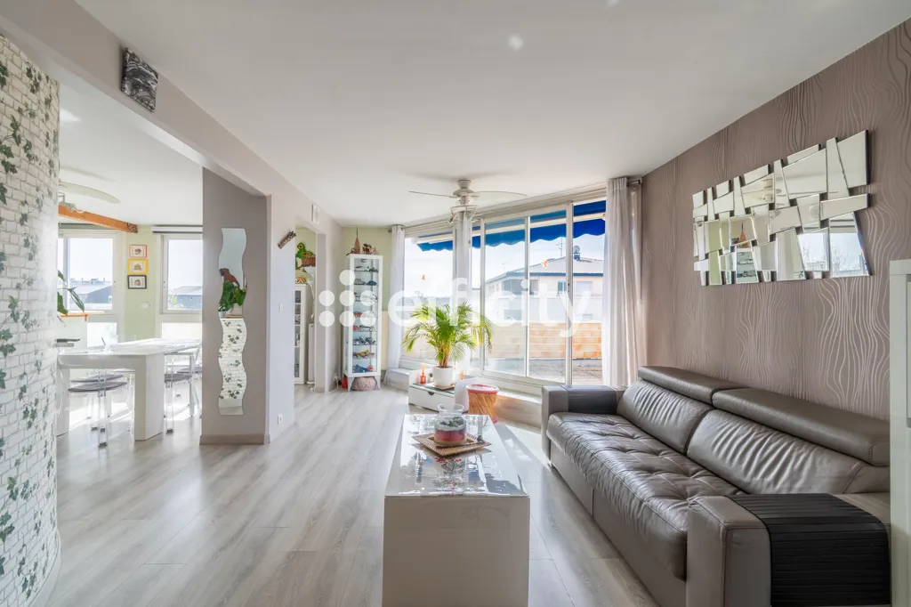 Soggiorno - Bright Apartment with Terrace in Orly Centre