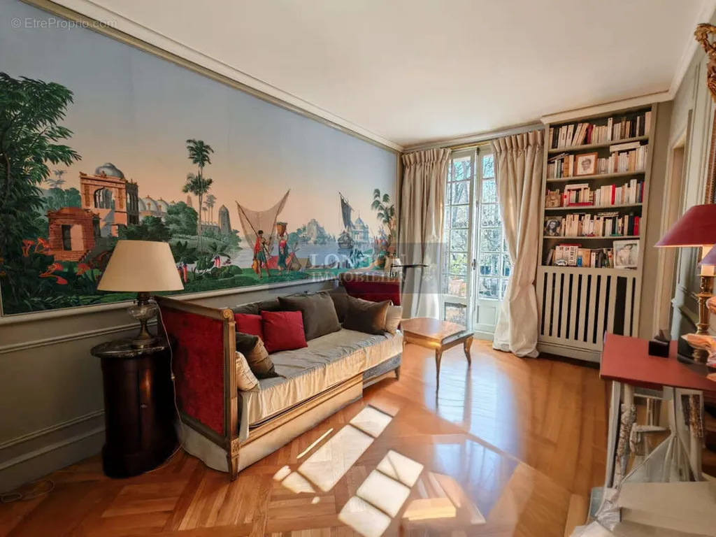 Séjour - Appartement Haut de Gamme avec Terrasse à Versailles