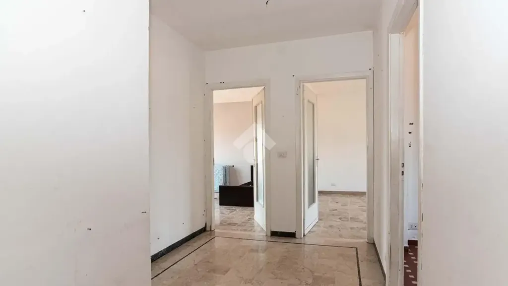 Hallway - Apartment with Alpine View in Cirie'